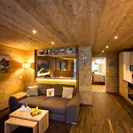 Damuelser Holzhus Apartament *