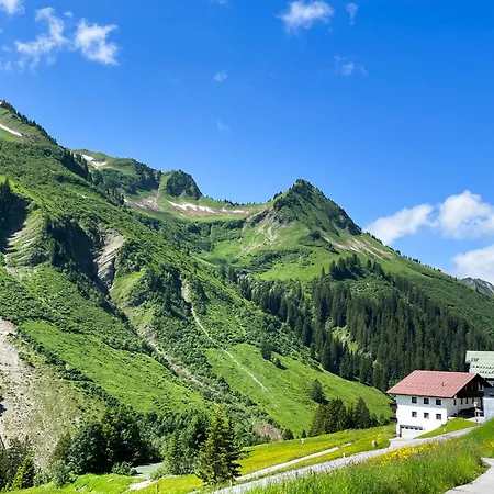 Damülser Holzhus Lejlighed